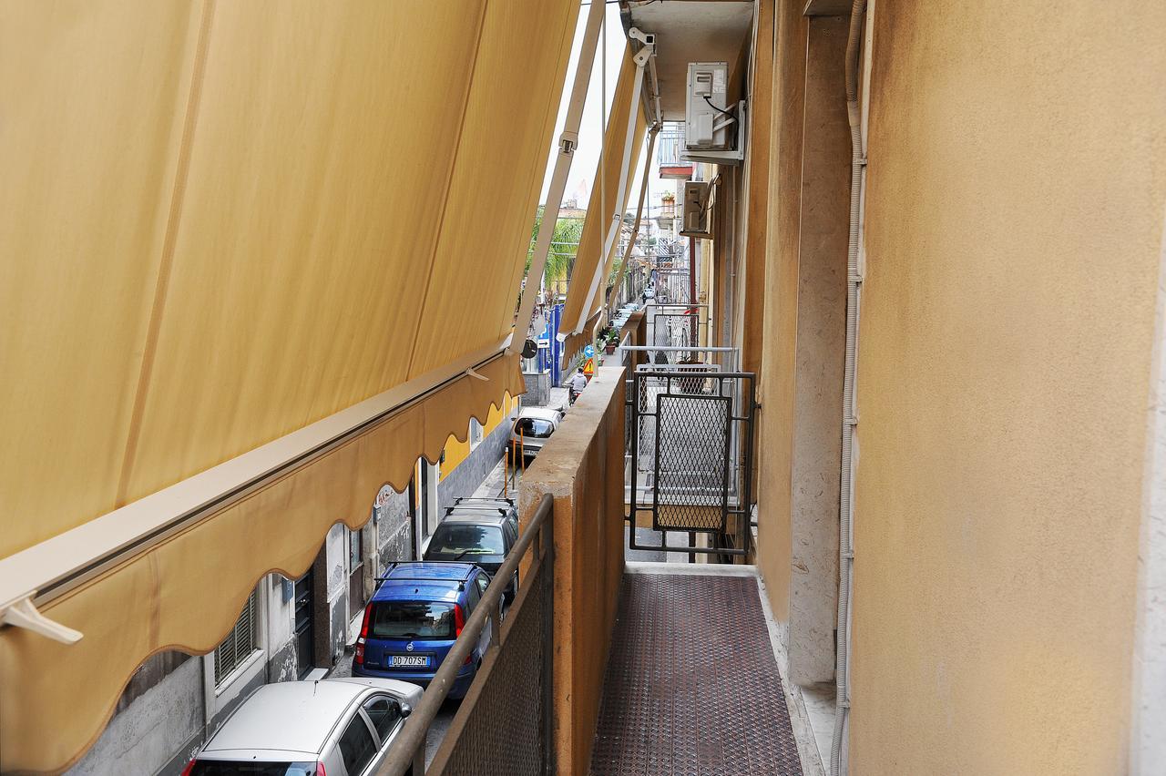 Sicilysuitehome Catania-Fontanarossai nemzetközi repülőtér Kültér fotó